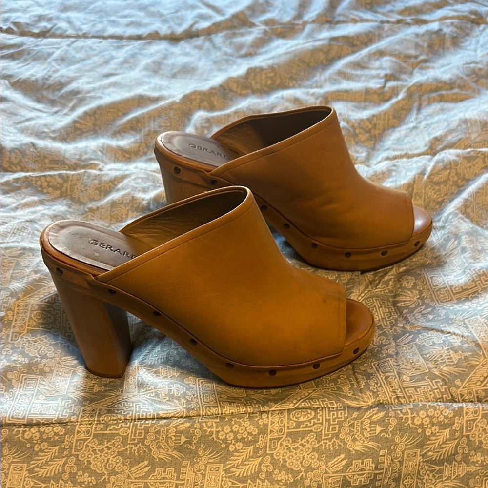 Gerard Darel Brown Leather Mules with Wooden Heel